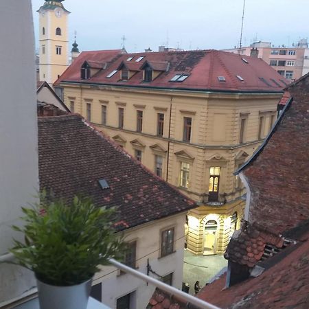 Center 23 - Old Town Apartment ซาเกร็บ ภายนอก รูปภาพ