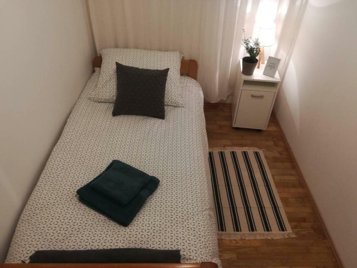 Center 23 - Old Town Apartment ซาเกร็บ ภายนอก รูปภาพ